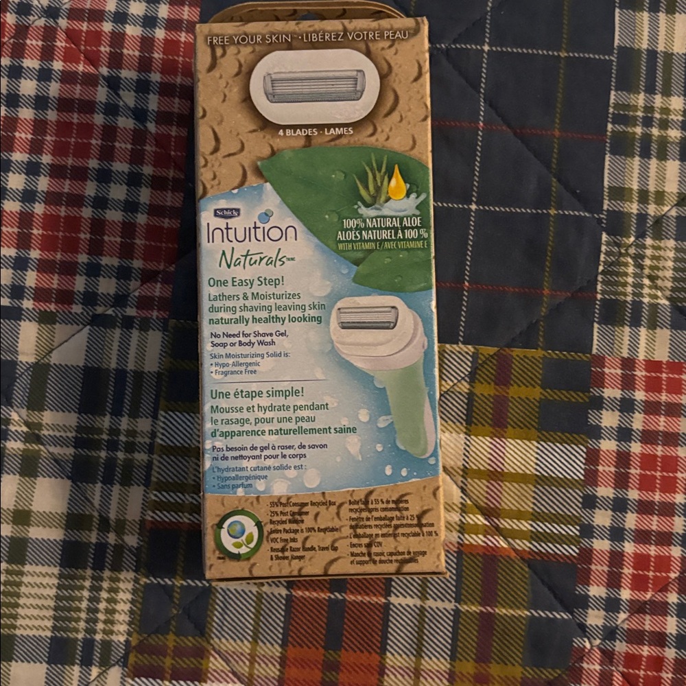 Schick Intuition Naturals Razor - Picture 2 of 3